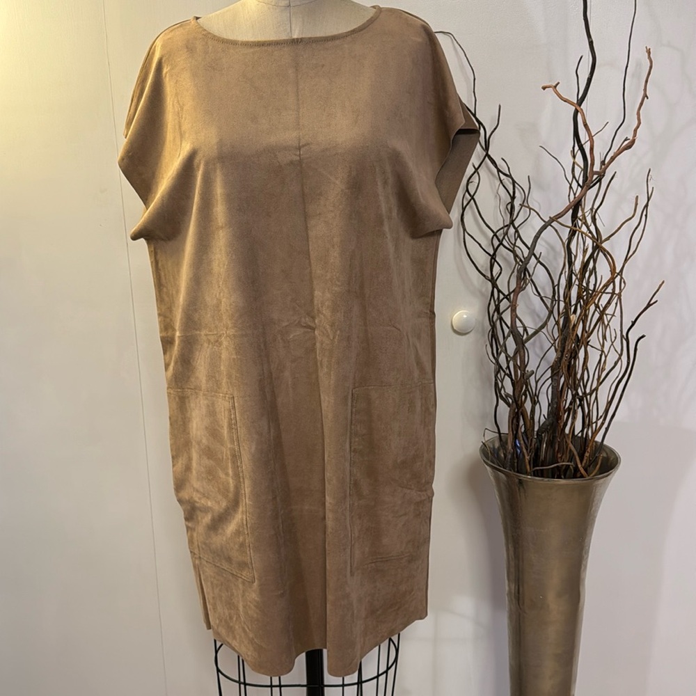 Wilfred Free Nori dress in camel - cap sleeve midi